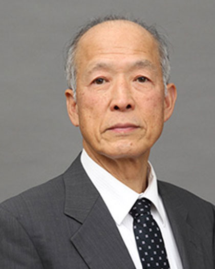 秋田　修　氏